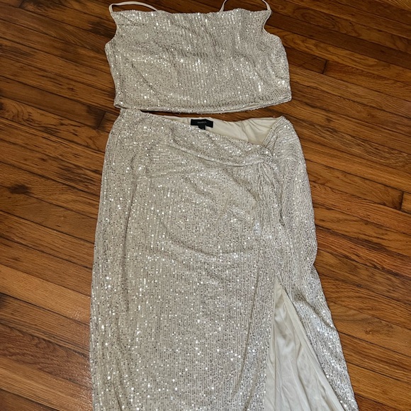 Forever 21 Silver Sequin Ensemble Plus Size 3x - Picture 1 of 5